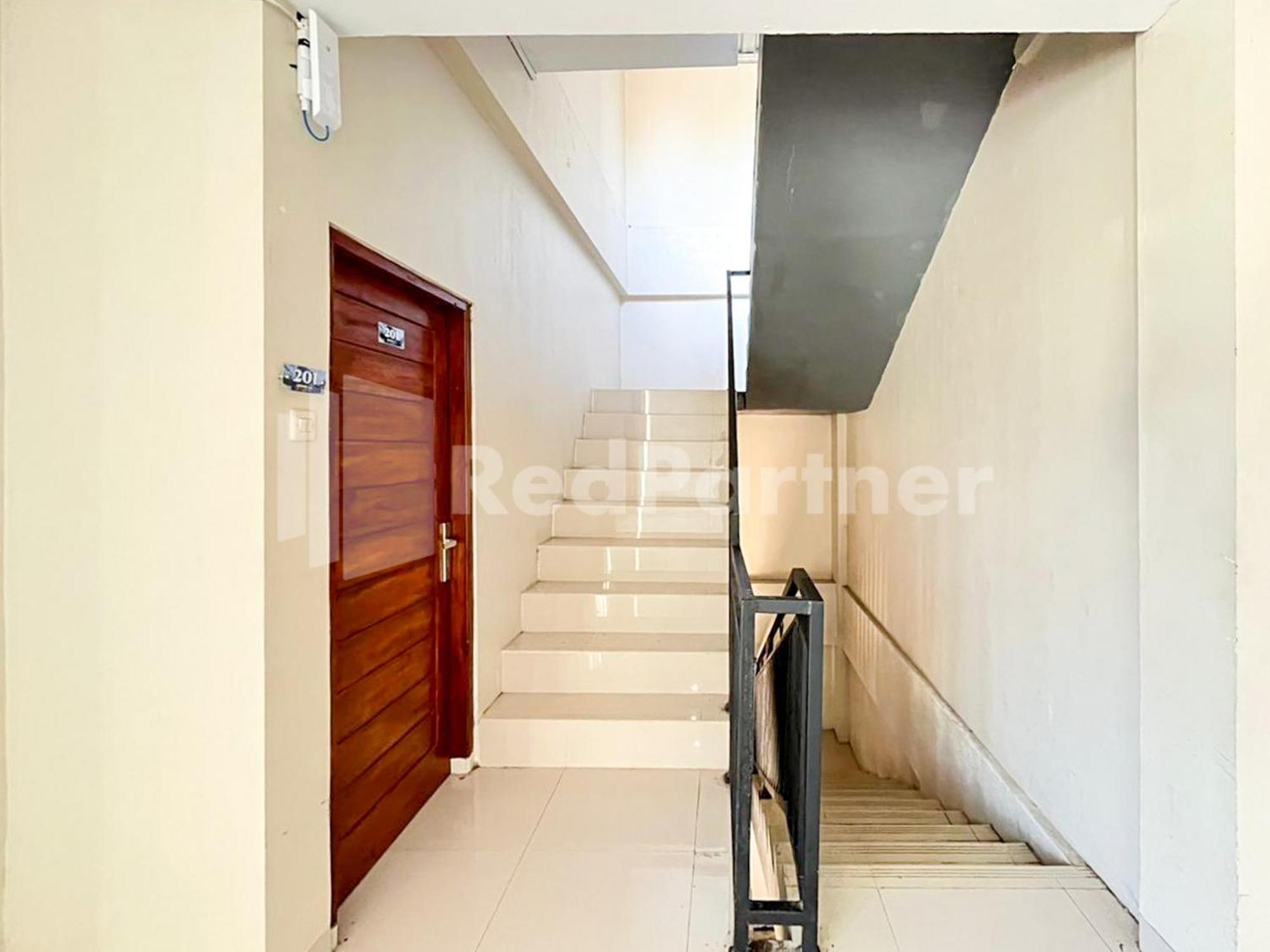 Hotel Andono Near Yia Mitra Reddoorz Temon 外观 照片