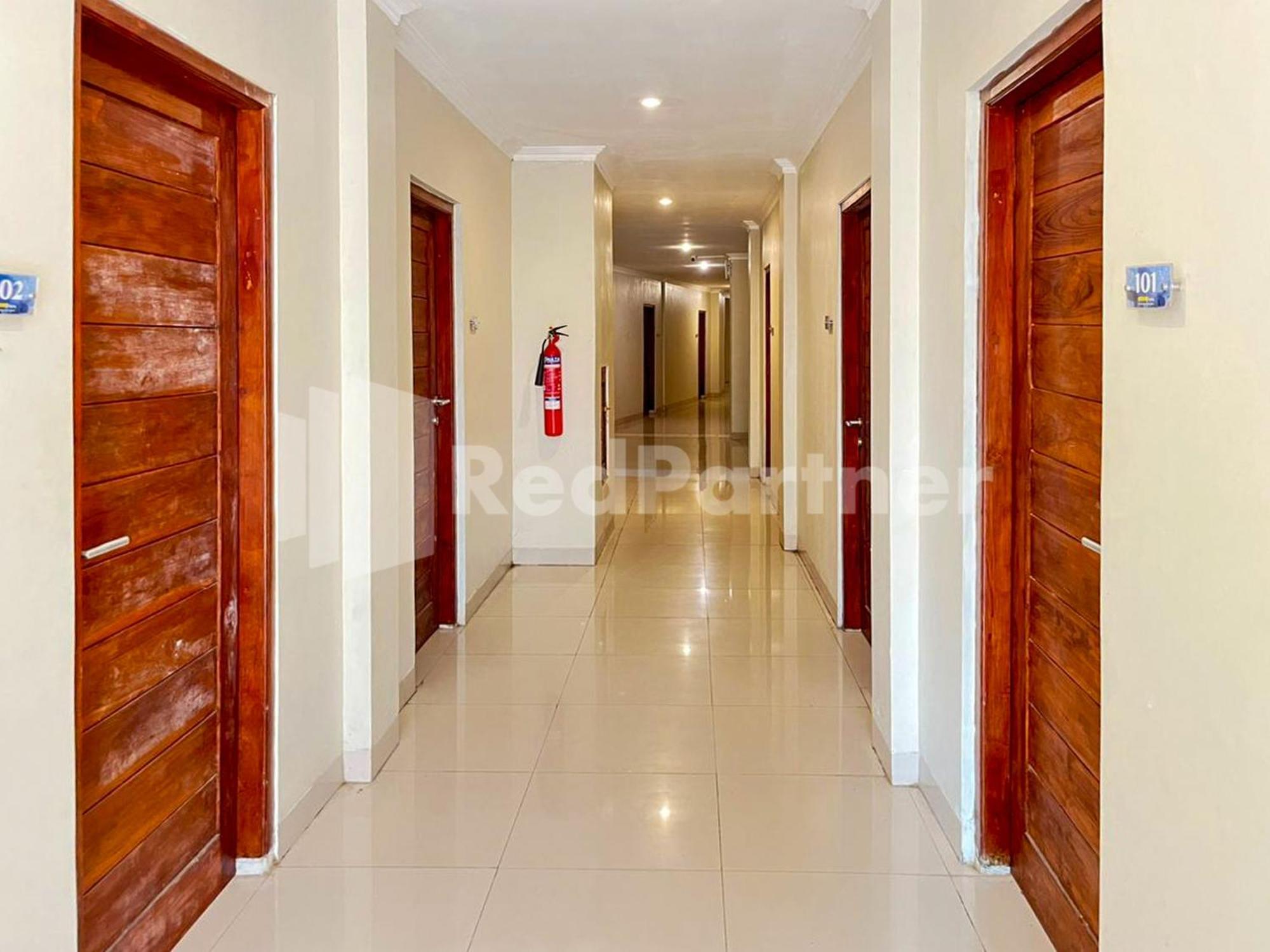 Hotel Andono Near Yia Mitra Reddoorz Temon 外观 照片